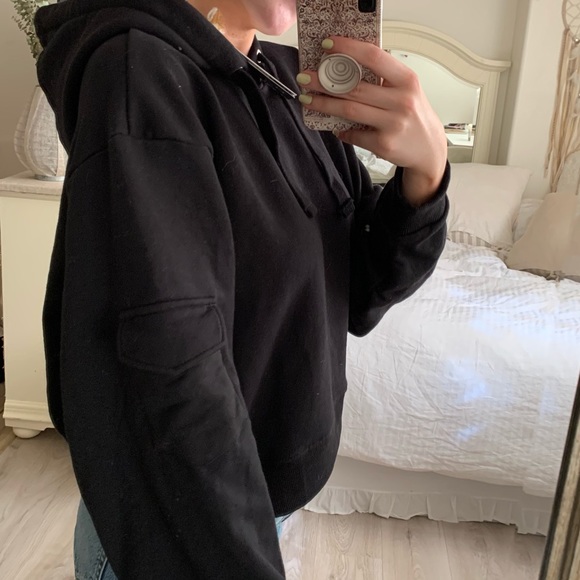 Cropped Black Hoodie w/ Arm Pocket - Picture 3 of 7